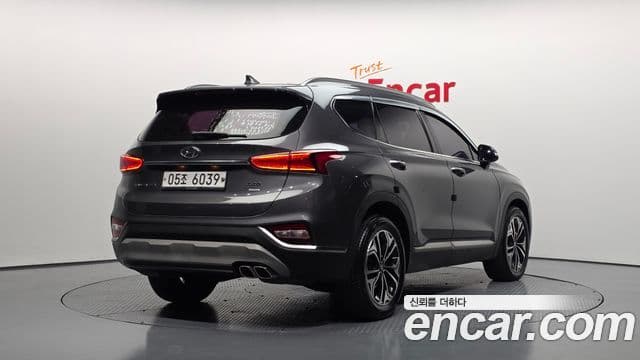 Santa Fe Motorină 2.0 2WD
