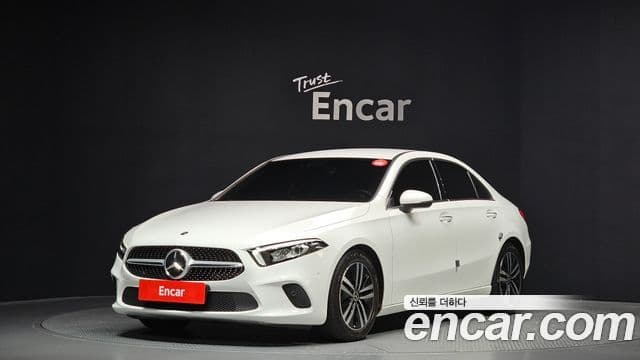 Clasa A A220 Sedan