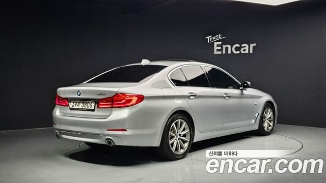 Seria 5 520i Luxury