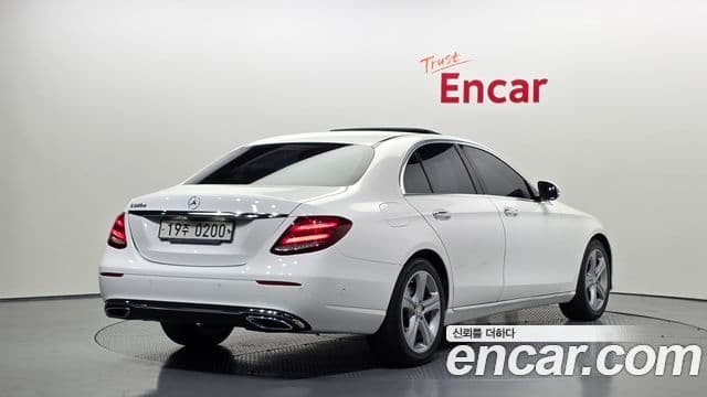 Clasa E E220d Avantgarde