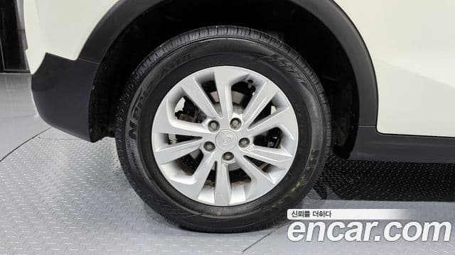 Very New Tivoli Benzină 1.5 2WD