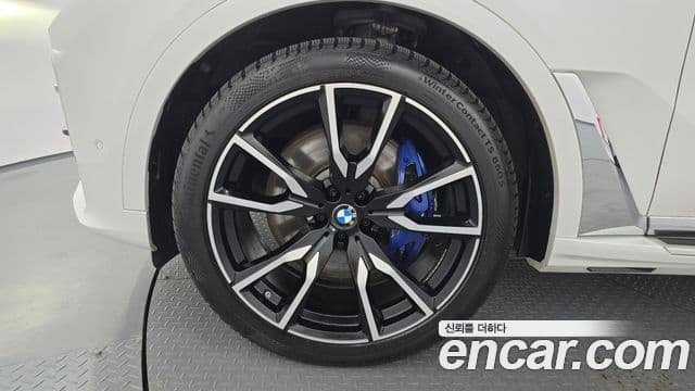 X7 xDrive 30d M Sport 6 locuri