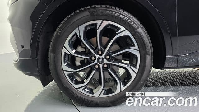 2 2.0 Reserve AWD