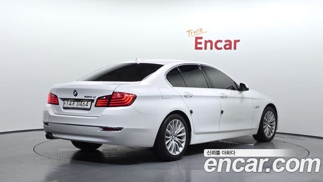 Seria 5 520d Luxury Plus