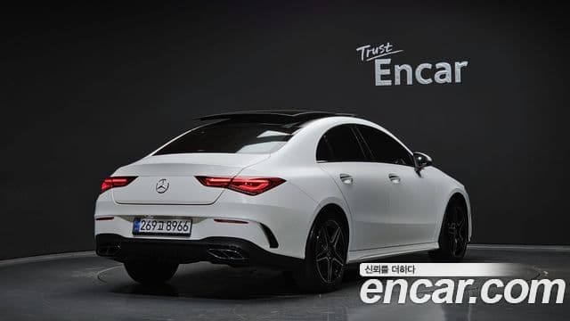 CLA- CLA250 4MATIC
