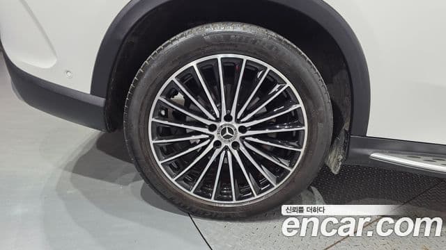 Clasa GLC GLC300 4MATIC AMG Line