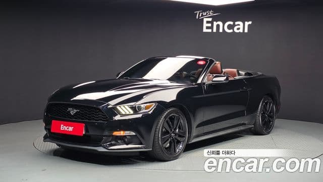 Mustang Convertible