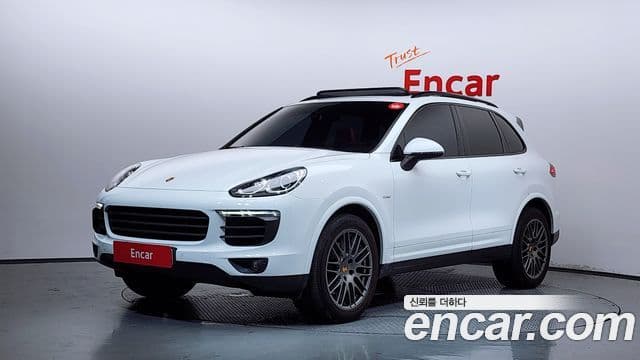 Cayenne 3.0 Motorină Platinum Edition