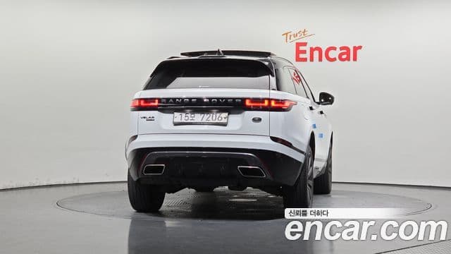 Range Rover Velar 3.0 D300 R-Dynamic HSE