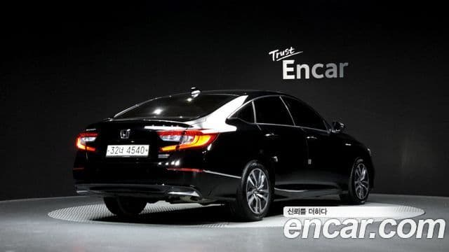 Accord 2.0 Hybrid Touring