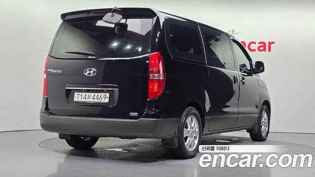 Grand Starex 12 locuri LPi