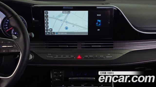 Grandeur 3.0 LPi (Rent-a-car)