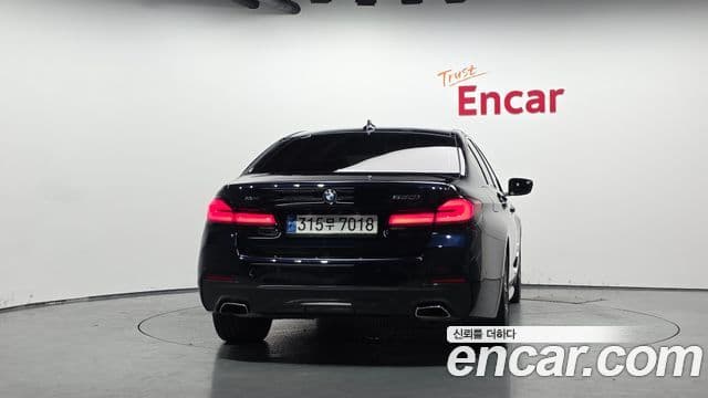 Seria 5 530i xDrive M Sport