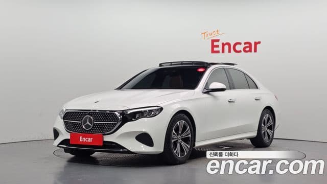 Clasa E E200 Avantgarde