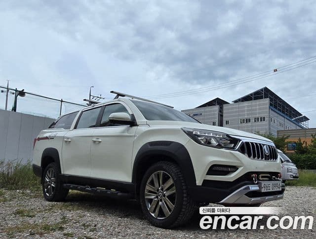 Rexton Sports Khan Motorină 2.2 4WD