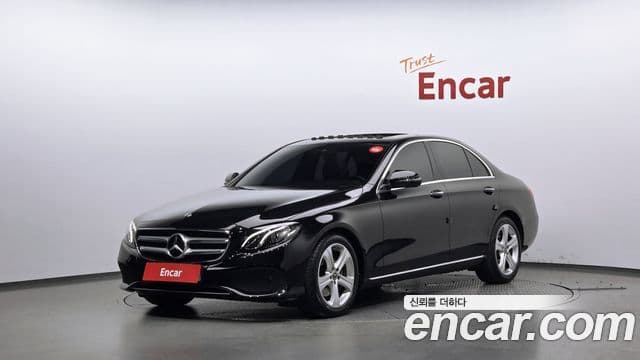 Clasa E E200 Avantgarde