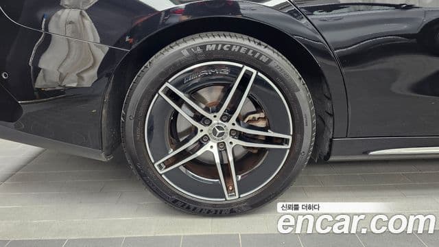 Clasa E E300 4MATIC AMG Line