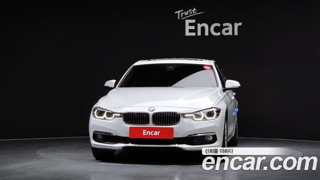 Seria 3 320i Luxury
