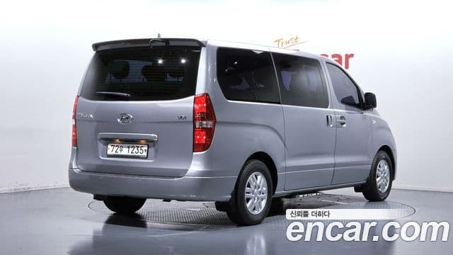 Grand Starex 12 locuri Wagon