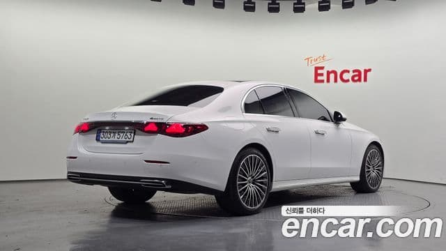 Clasa E E450 4MATIC Exclusive