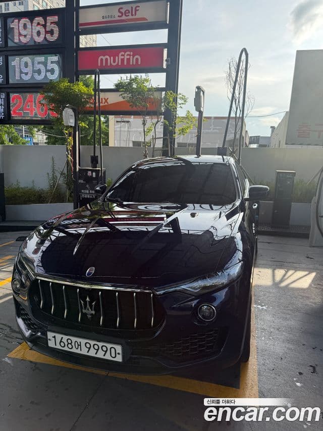 3.0 Motorină AWD