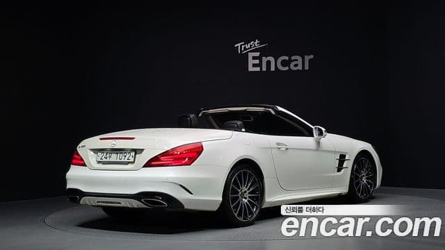 SL- SL400