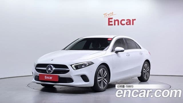 Clasa A A220 Sedan