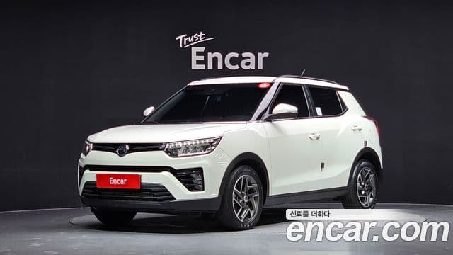 Very New Tivoli Benzină 1.5 2WD