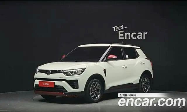 Very New Tivoli Benzină 1.5 2WD