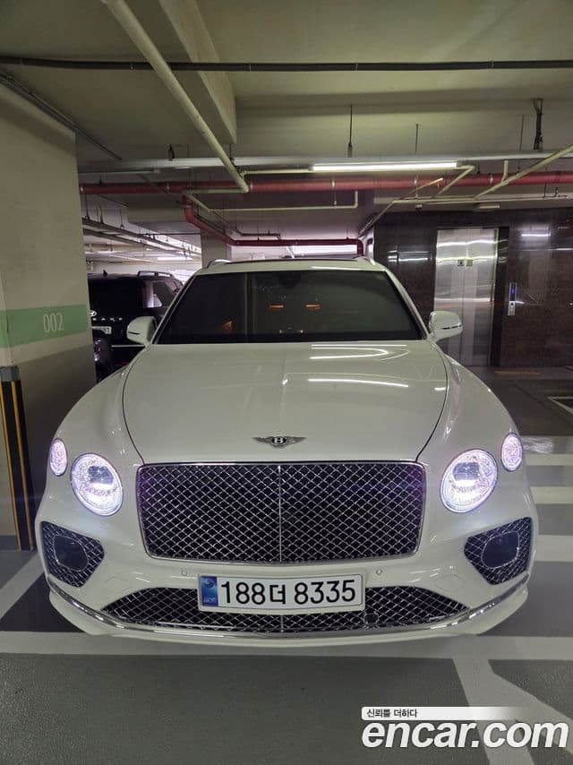 4.0 V8