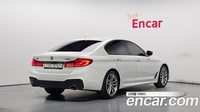Seria 5 520d xDrive M Sport Plus