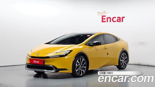 Prius 2.0 PHEV XSE