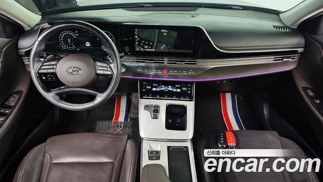 Grandeur 3.0 LPi (Rent-a-car)