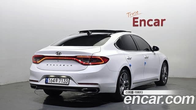 Grandeur 3.0 LPi Modern (Rent-a-car)