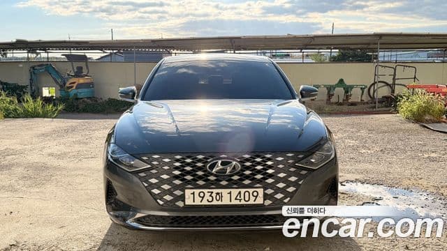 Grandeur 3.0 LPi (Rent-a-car)