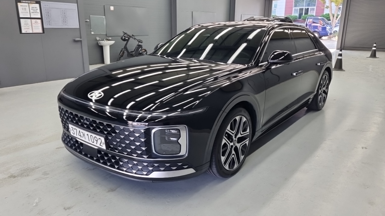 Grandeur 2.5 Benzină 2WD