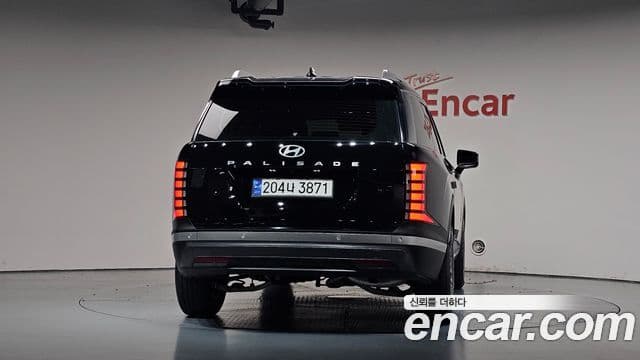 (LX3) Benzină 2.5T 2WD 9 locuri