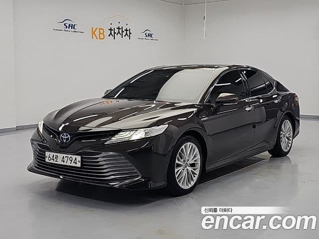 2.5 XLE Hybrid
