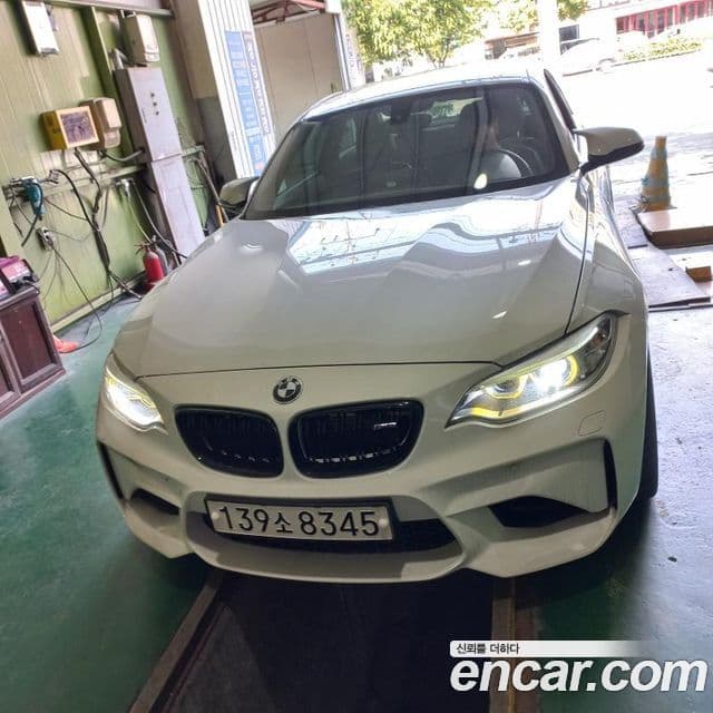 M2 M2 Coupé
