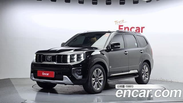 Mohave The Master Motorină 3.0 4WD 6 locuri