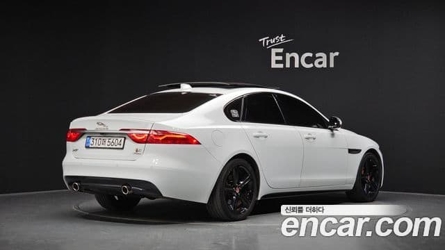XF 3.0 S AWD