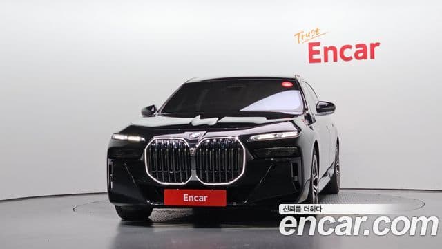 Seria 7 740d xDrive M Sport