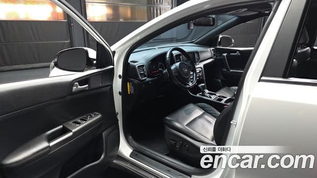 Sportage Motorină 2.0 2WD Style Edition