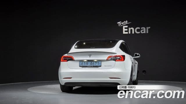 3 Performance AWD