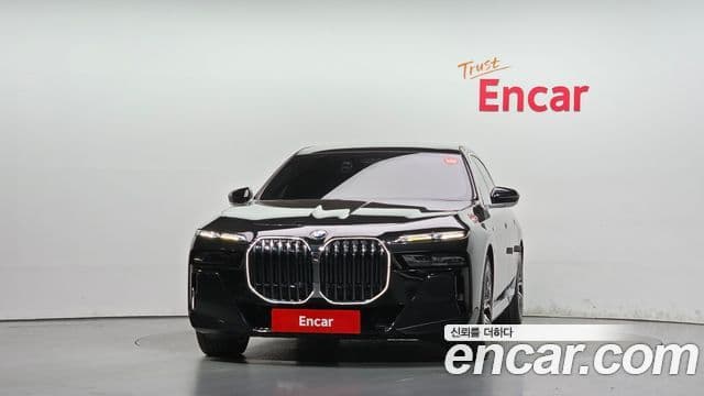 Seria 7 740i sDrive M Sport