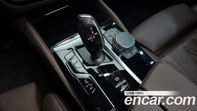 Seria 5 530i xDrive M Sport