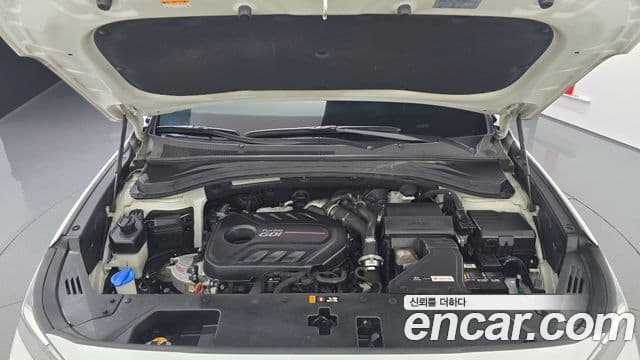 Santa Fe Benzină 2.0T 2WD