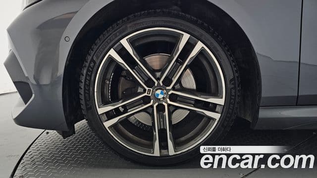 2 218d M Sport