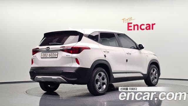 Seltos Benzină 1.6 Turbo 2WD