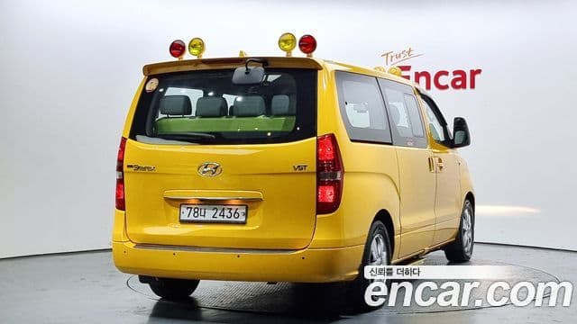 Grand Starex School Bus